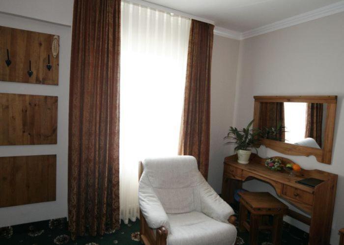 Hotel Orlinoye Gnezdo Subottsi Chambre photo